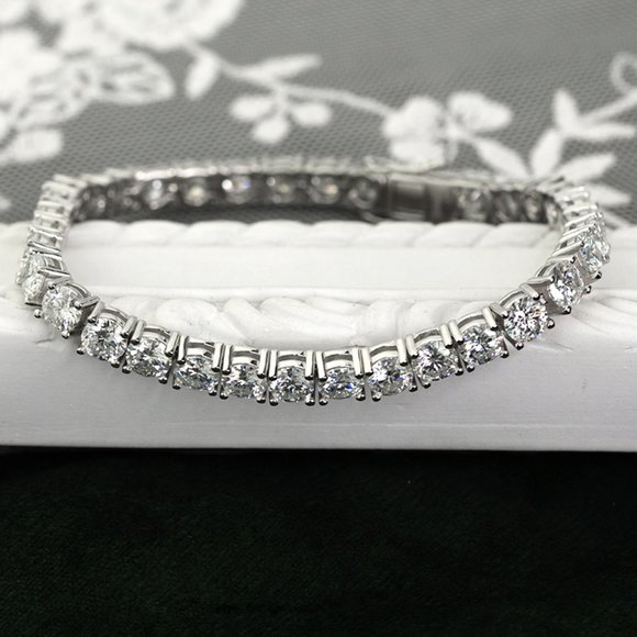 3mm Round Cut Luxurious Moissanite Tennis Bracelet With 925 Sterling Silver - Picture 3 of 5